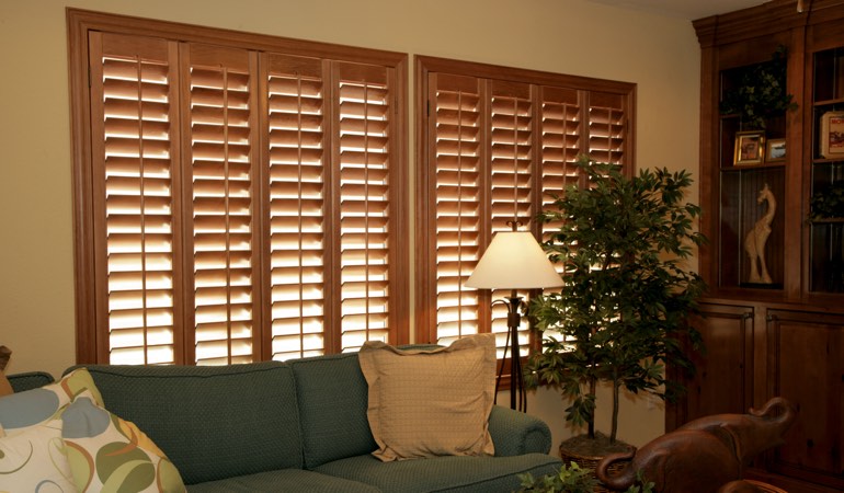 How To Clean Wood Shutters In Sacramento, CA